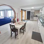 Modern 2Br Ground-Floor Flat Bbq Patio Parking Appartamento Ponta Delgada
